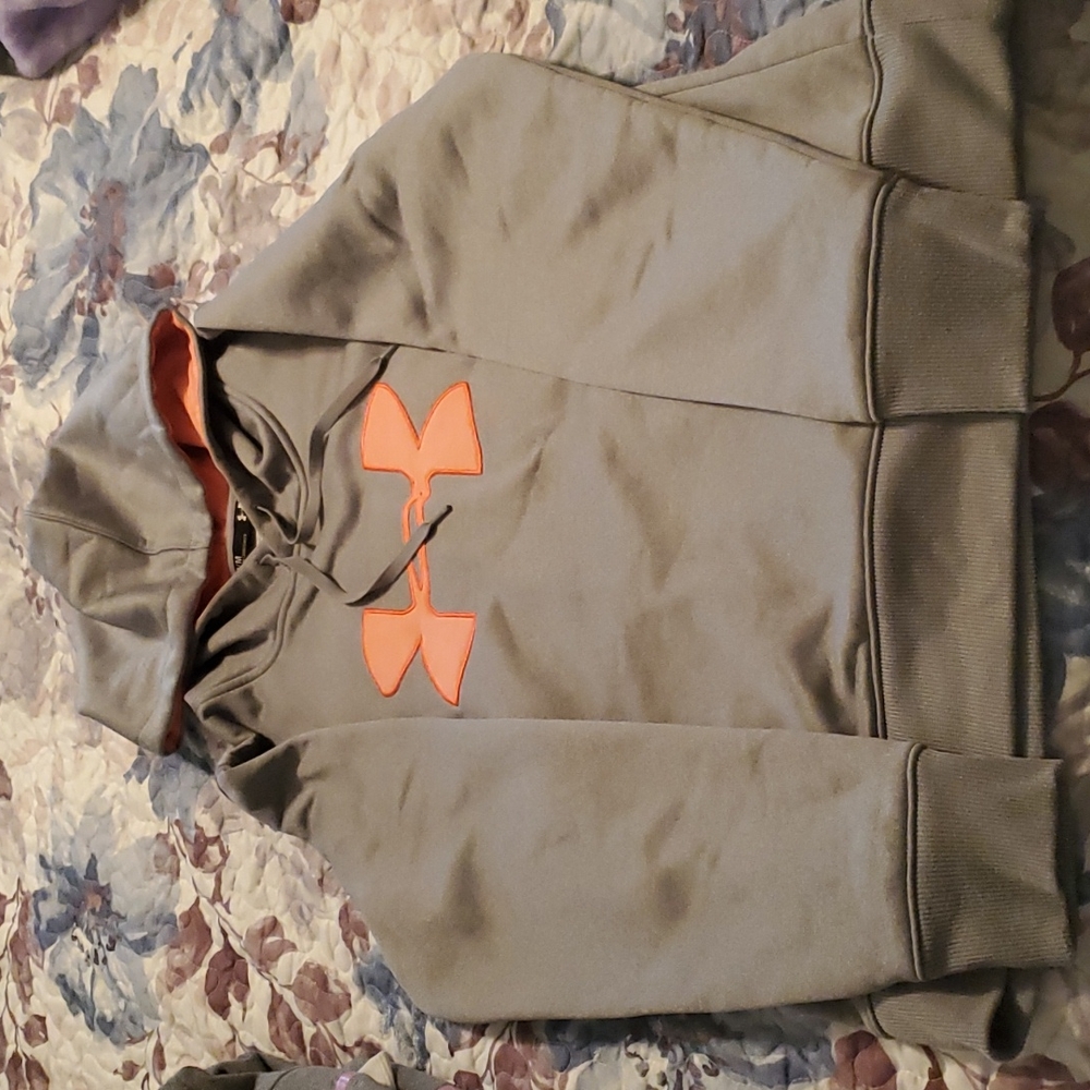 Under Armor Hoodie - Picture 1 of 1